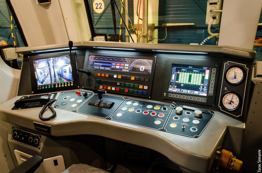 Пульт машиниста 81-765