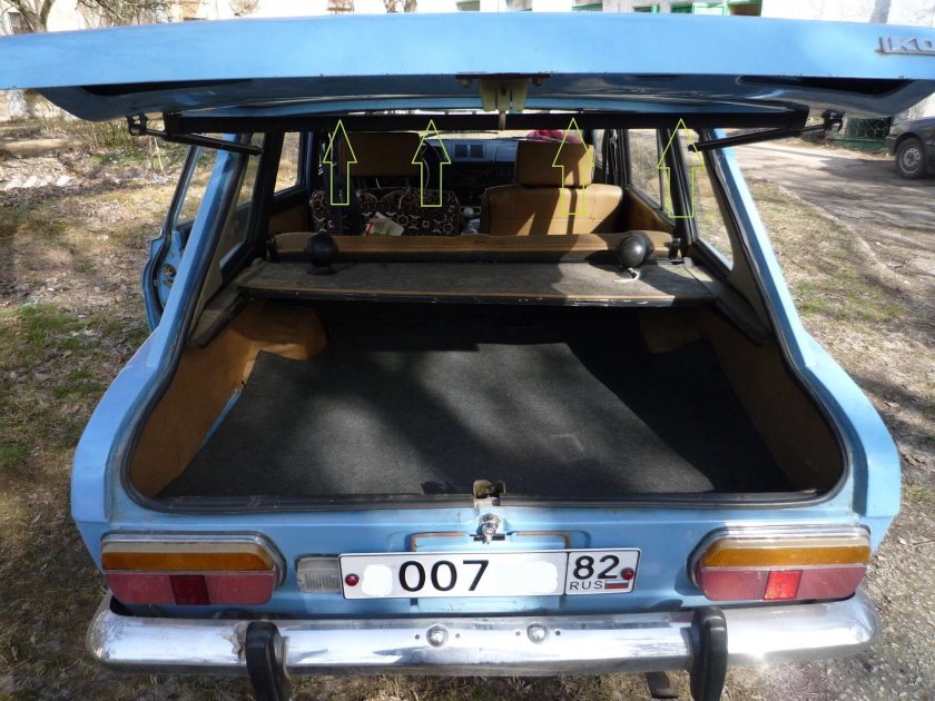 ИЖ Комби 2125 багажник