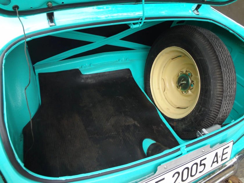 Москвич 407 багажник