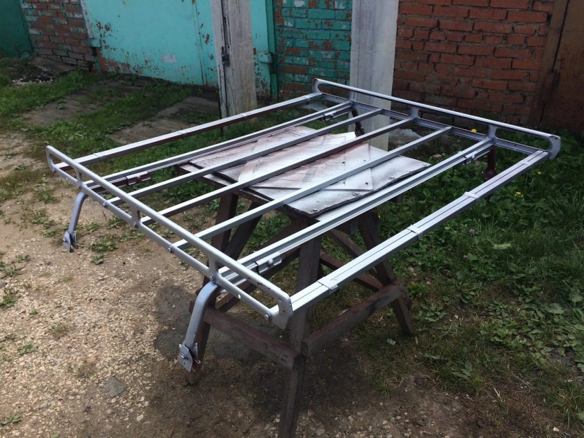 Багажник на крышу Москвич 2141