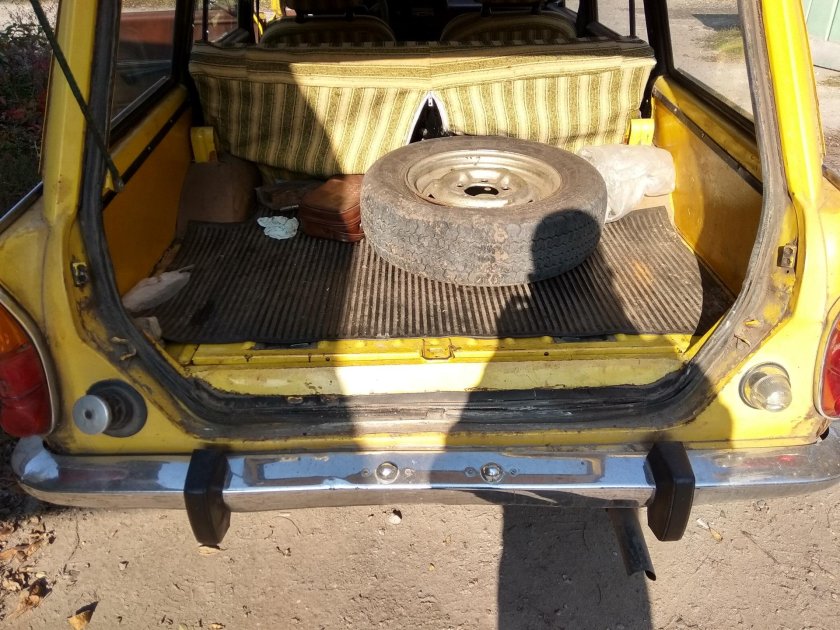 Москвич 2137 багажник