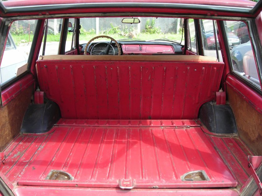 Москвич 426 багажник