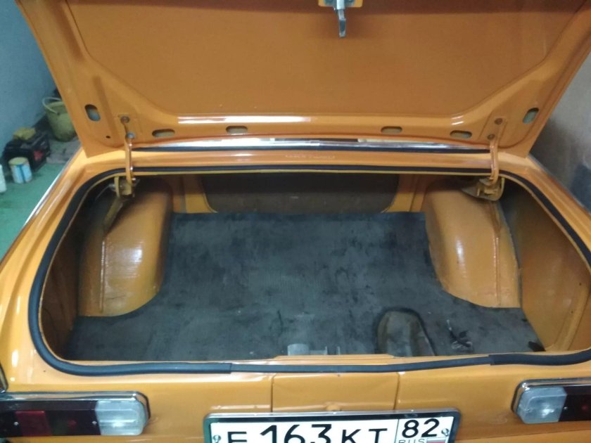 Москвич 2140 багажник