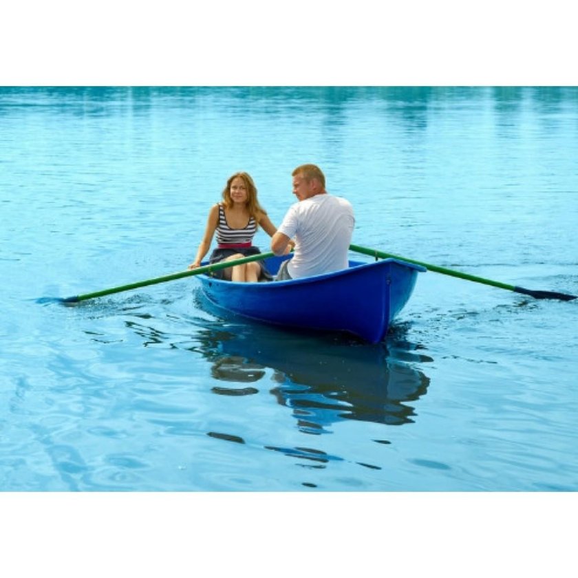 Лодка Дельфин пластиковая