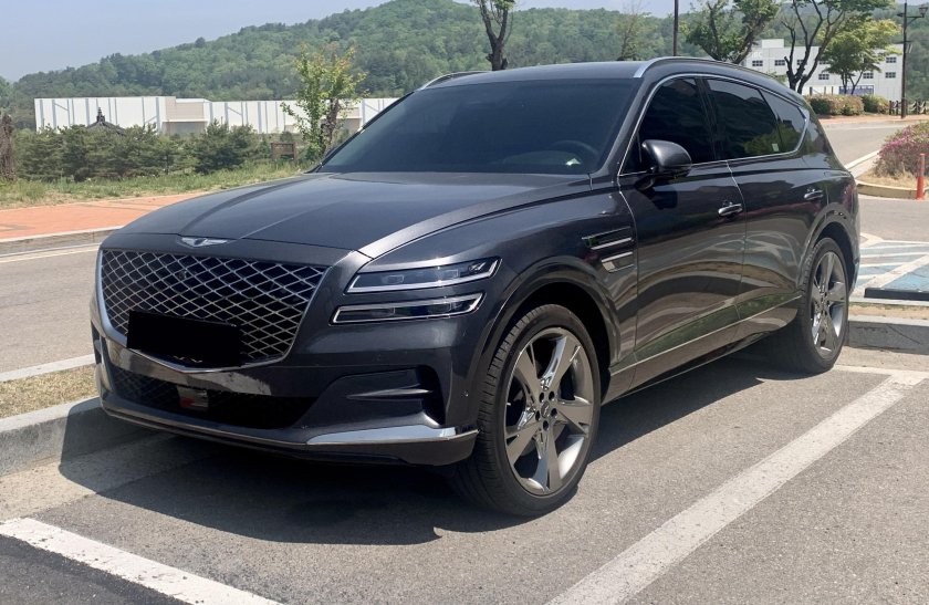 Genesis gv80 черный