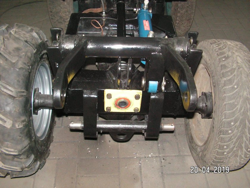 Навеска на минитрактор переломка