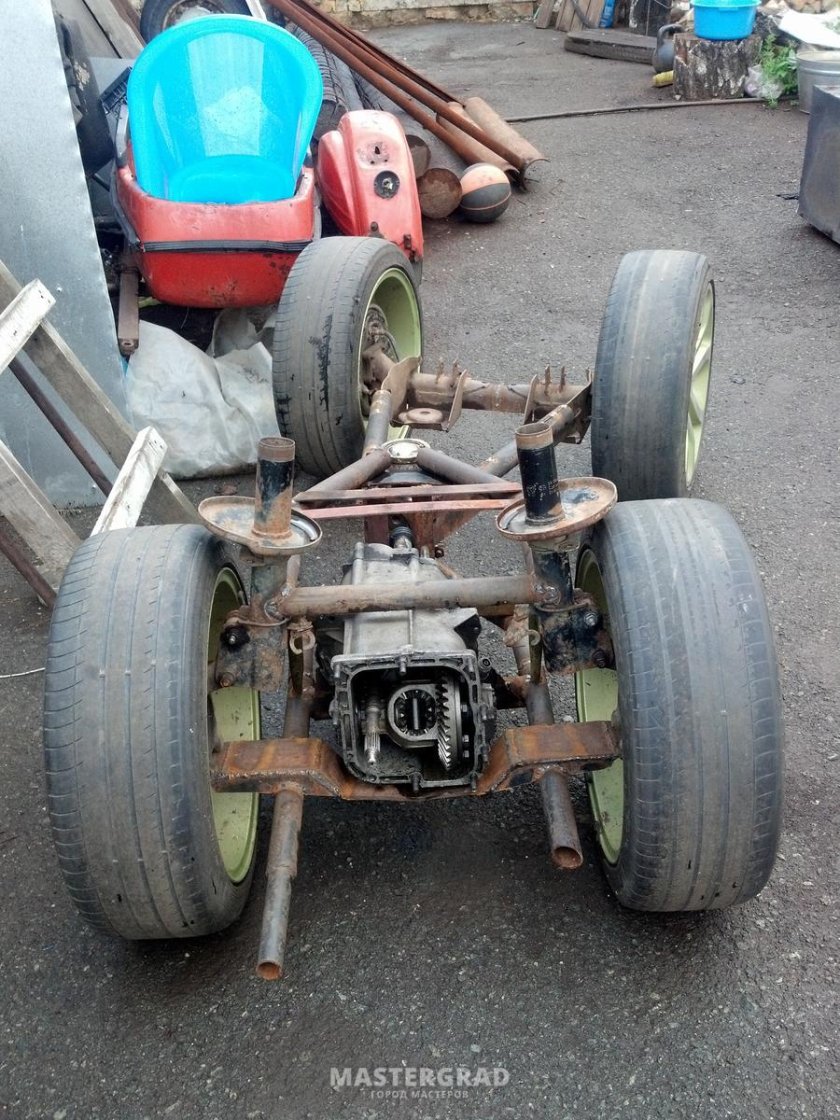 Минитрактор с двигателем Москвич 412