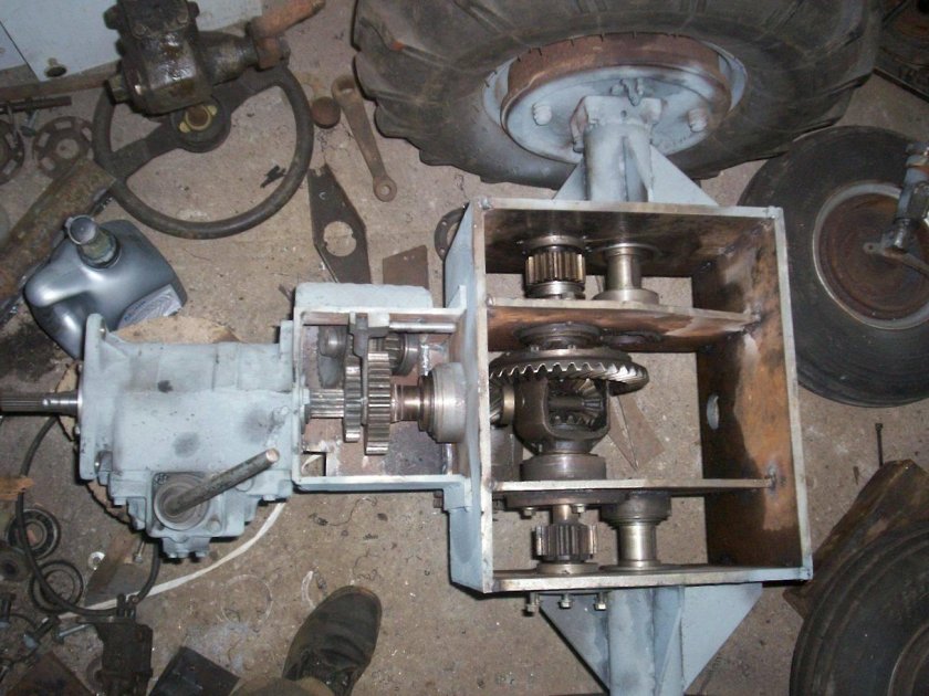 Минитрактор с двигателем ВАЗ 2106