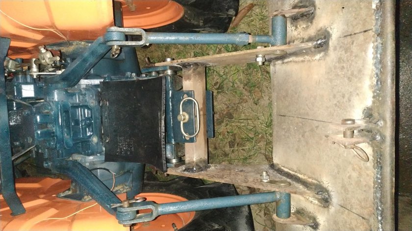 Минитрактор Кубота 7001