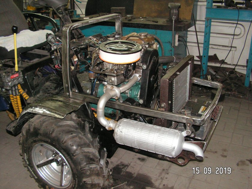 Минитрактор с двигателем от ВАЗ 2101