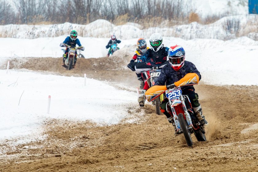 Мотокросс зимой