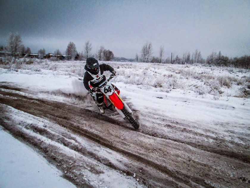 Мотокросс девушки