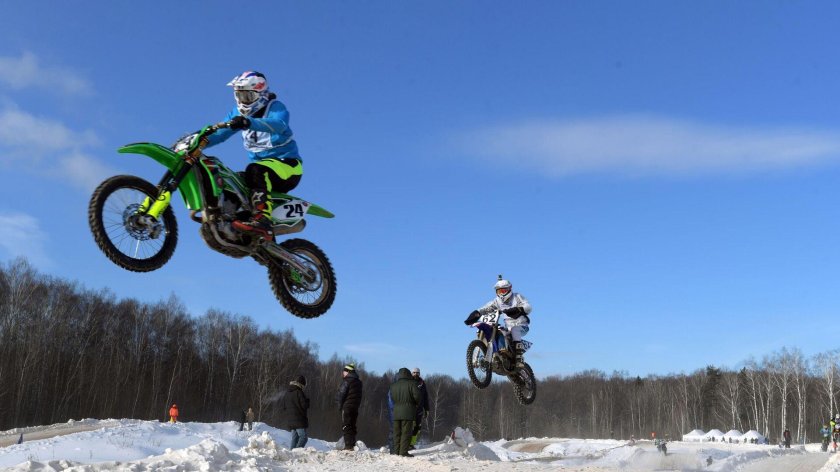 Мотоспорт зима