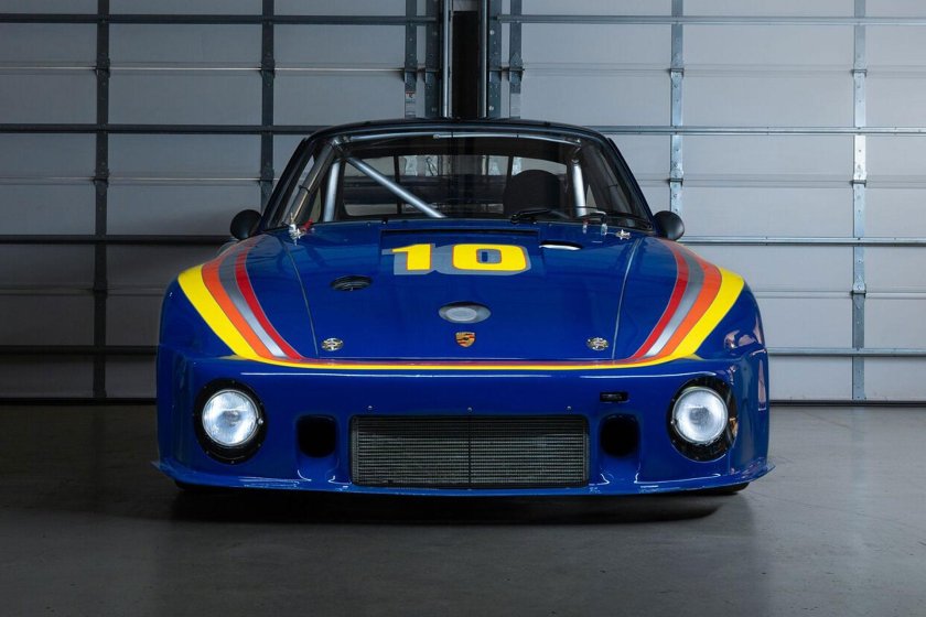 Автомобиль Порше 1979