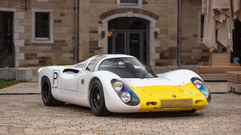 Porsche 907