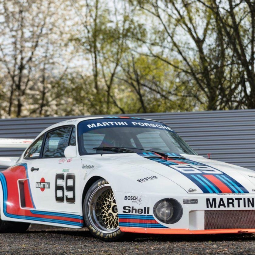 Porsche 934