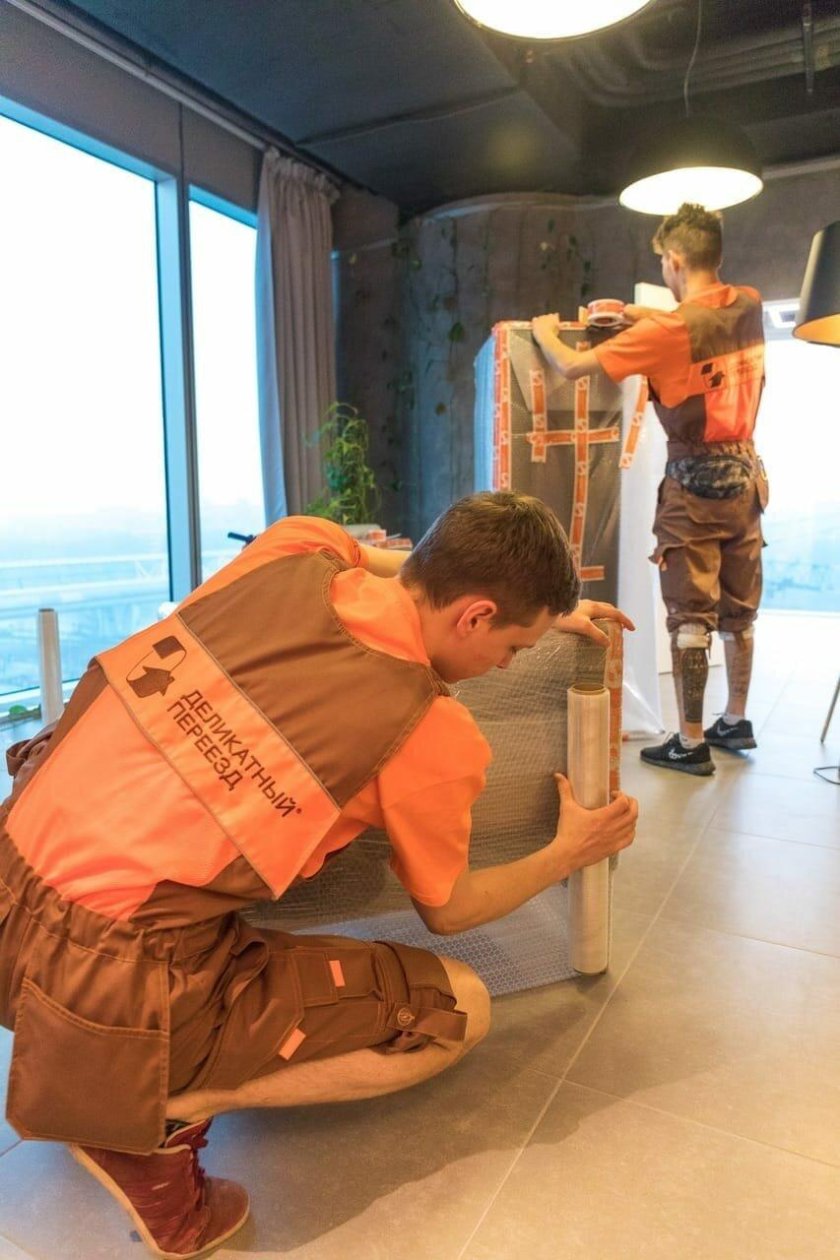 Грузчик сборщик мебели