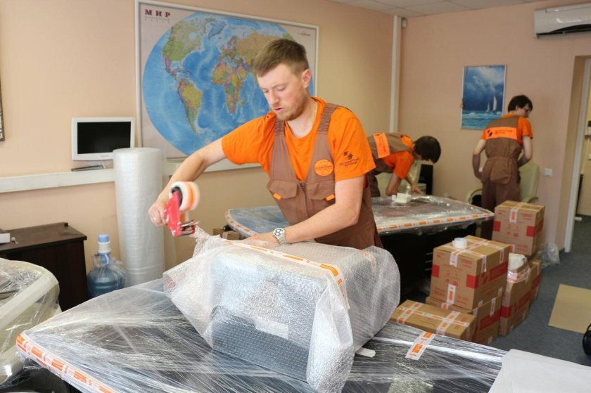 Упаковка мебели