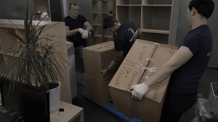 Перевозка дорогой мебели с упаковкой