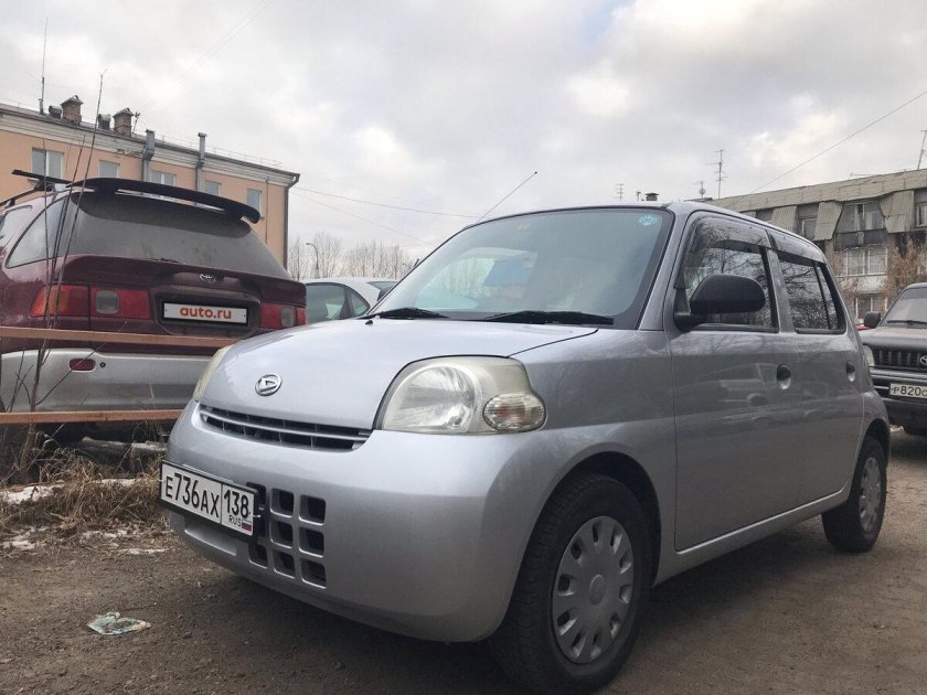 Дайхатсу esse