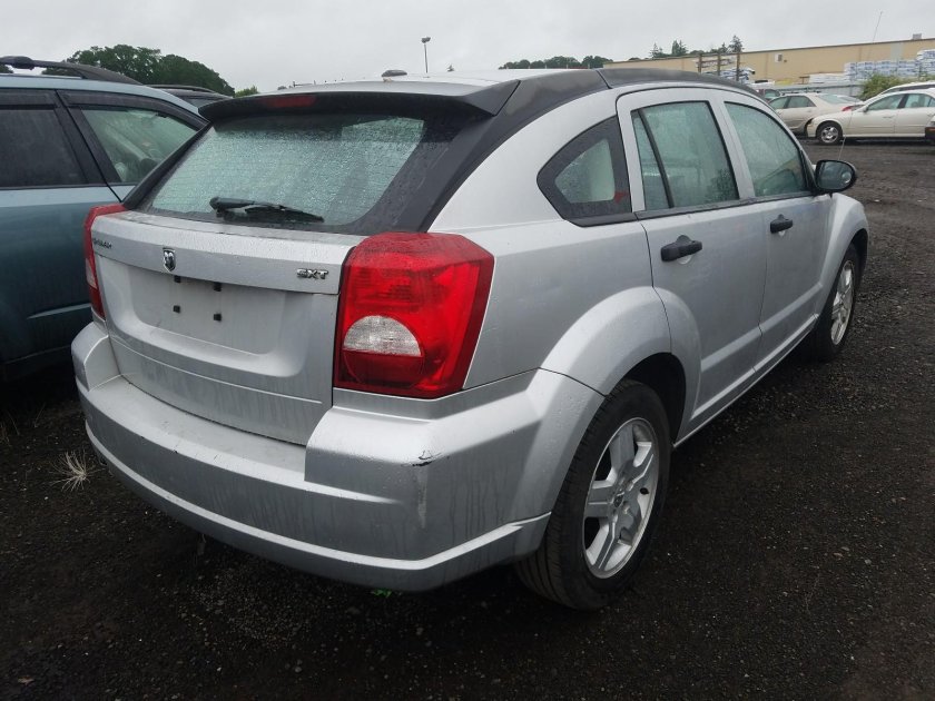 Dodge Caliber SXT