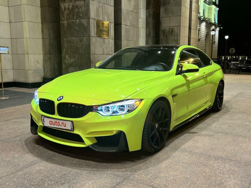 Зеленая БМВ