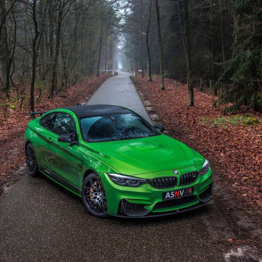 БМВ м4 салатовая новая
