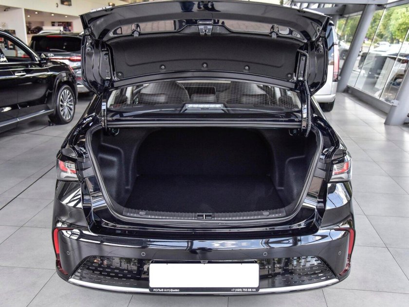 BAIC u5 Plus багажник