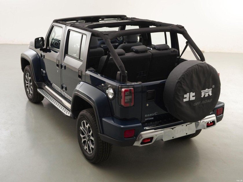 Внедорожник BAIC bj40