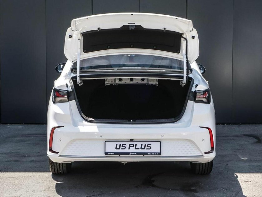 BAIC U 5 Plus белая в формате jpeg