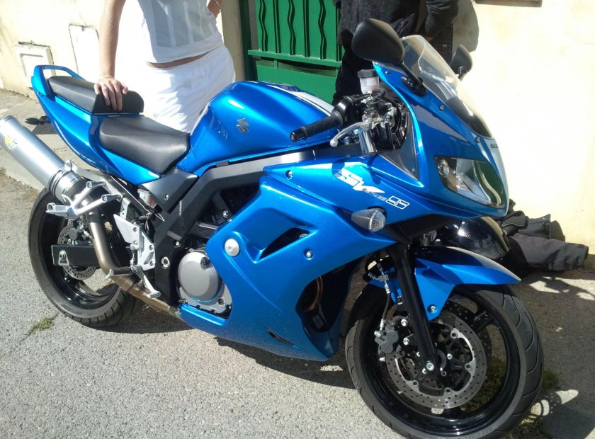 Suzuki sv650 2009