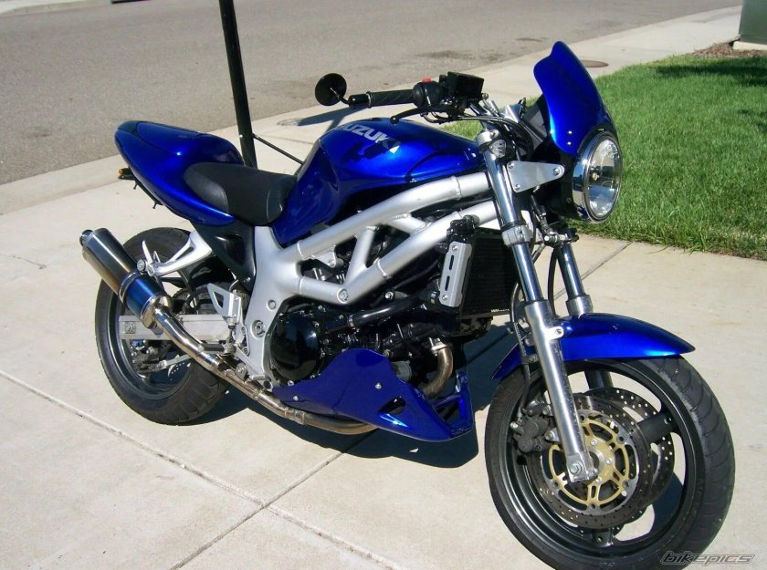 Suzuki sv650