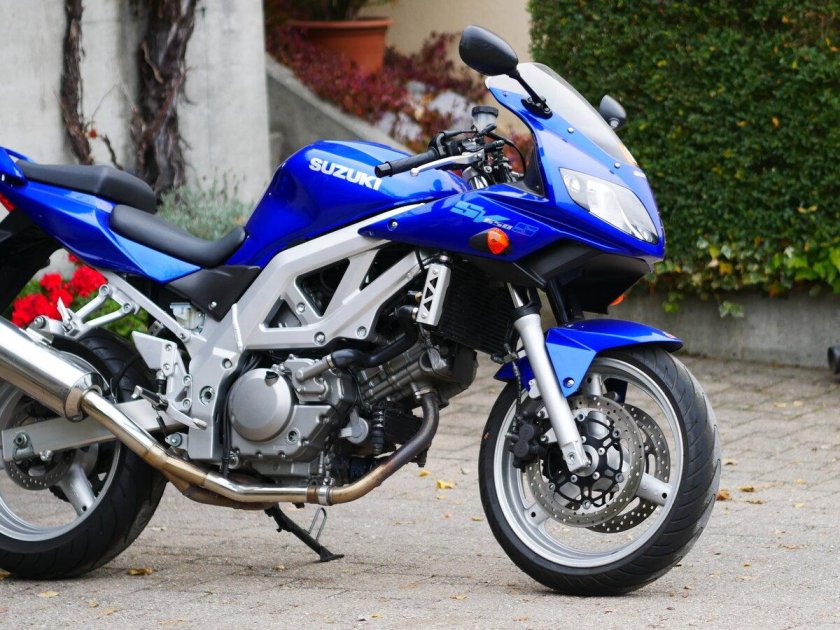 Мотоцикл Suzuki sv650