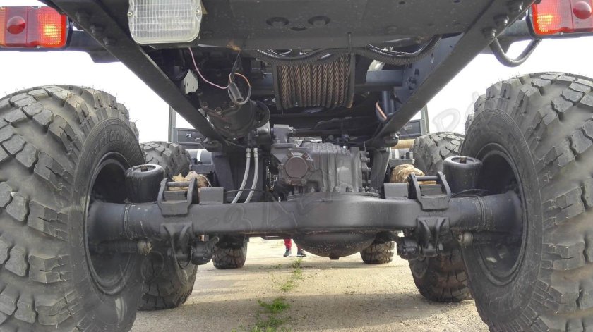 КАМАЗ 4310 сзади