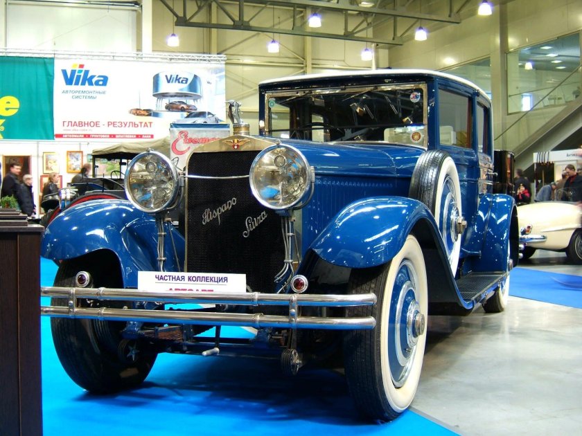 Выставка машин в Москве