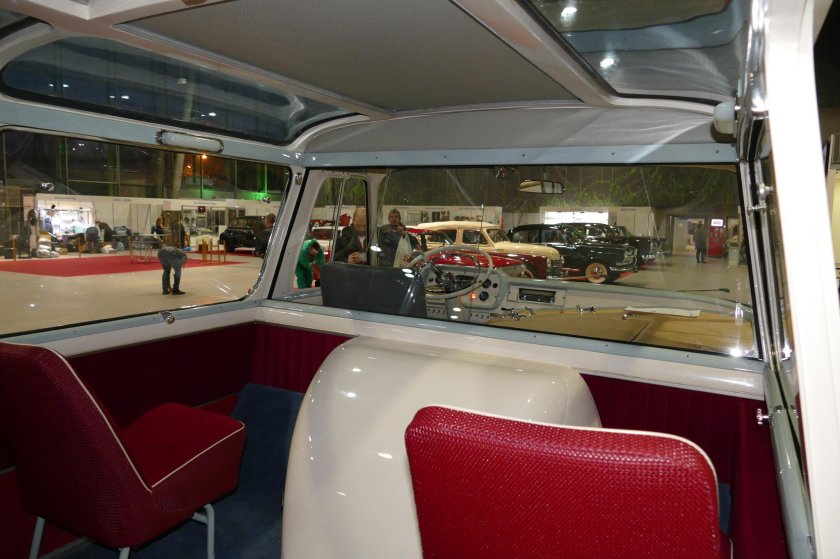 ЗИЛ 118 салон