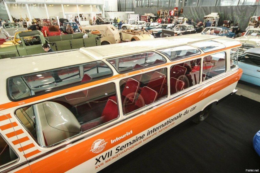 ЗИЛ-3207 Юность