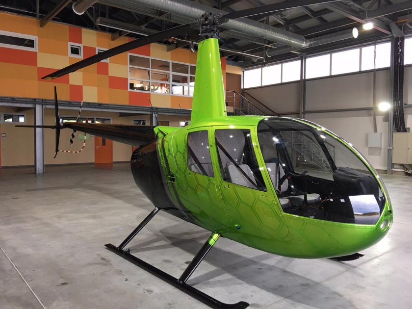 Вертолет Robinson r44