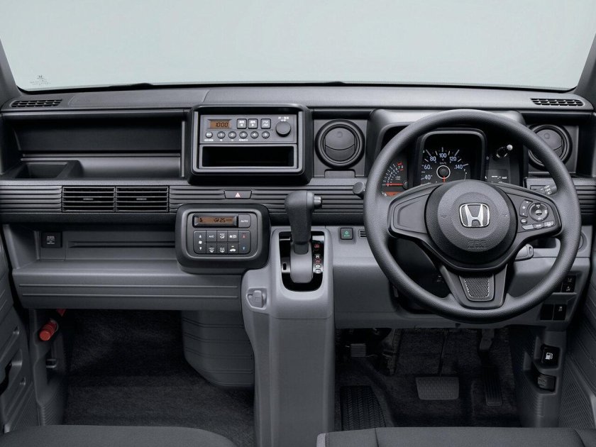 Honda n van