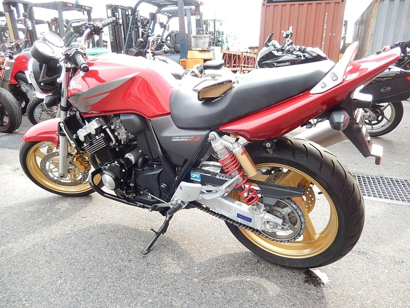 Мотоцикл Хонда SB 400