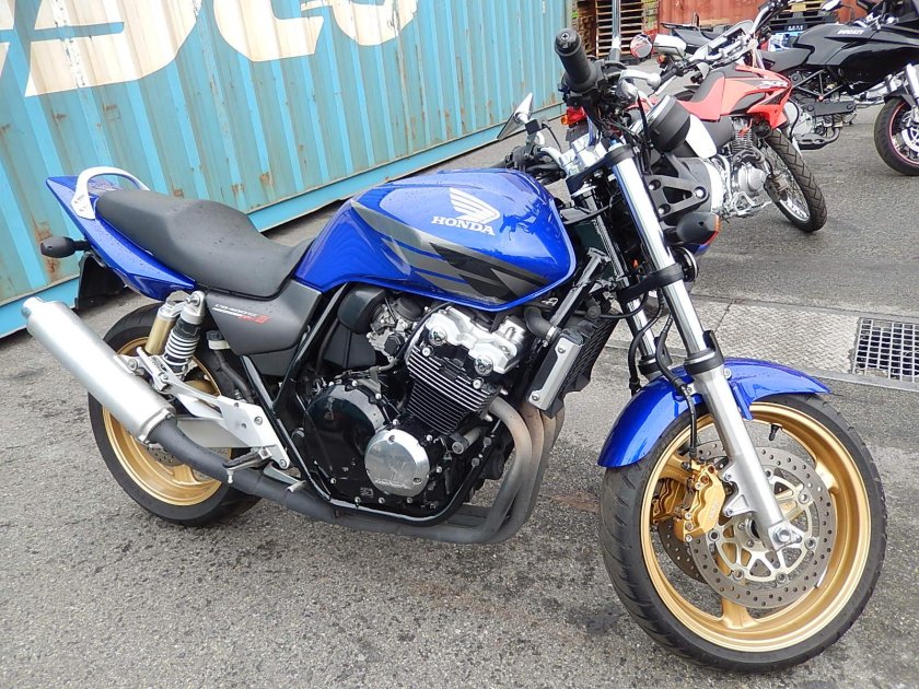 Honda CB 400 VTEC 1