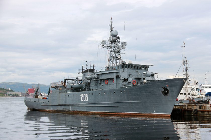 Морской тральщик проекта 266