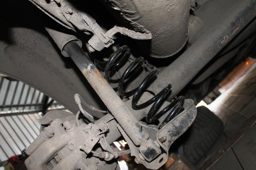 Задняя подвеска Peugeot 307