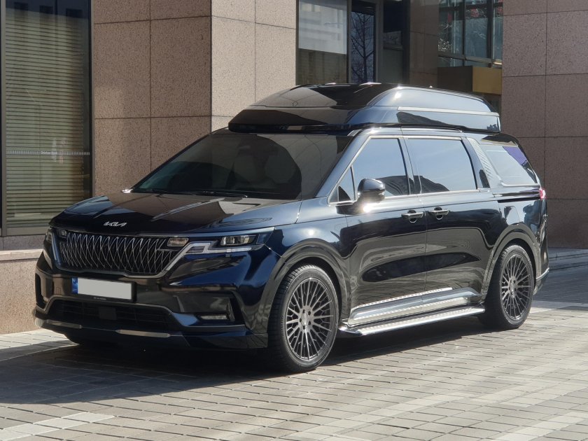 Kia Carnival 2023