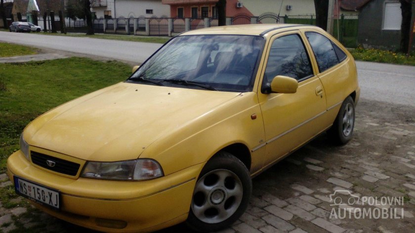 Daewoo Nexia (cielo) седан (KLETN)