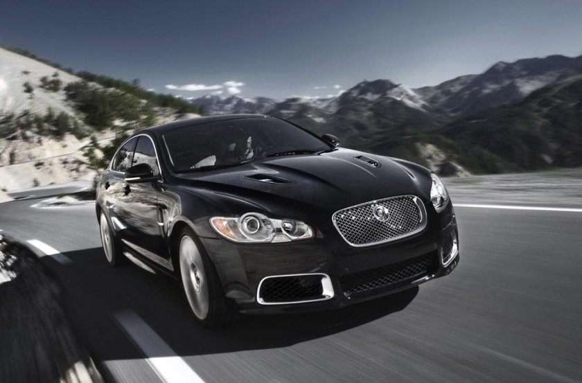 Ягуар машина