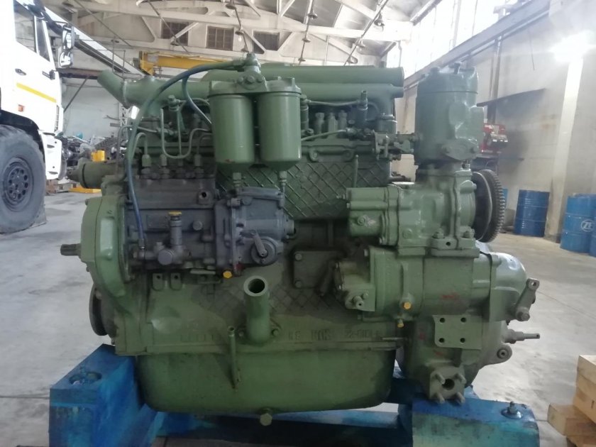 Двигатель ЯМЗ 238 ДК-1