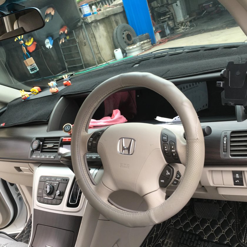 Хонда Элизион 2022 салон