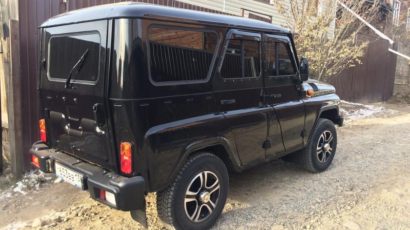 УАЗ 469 Хантер черный