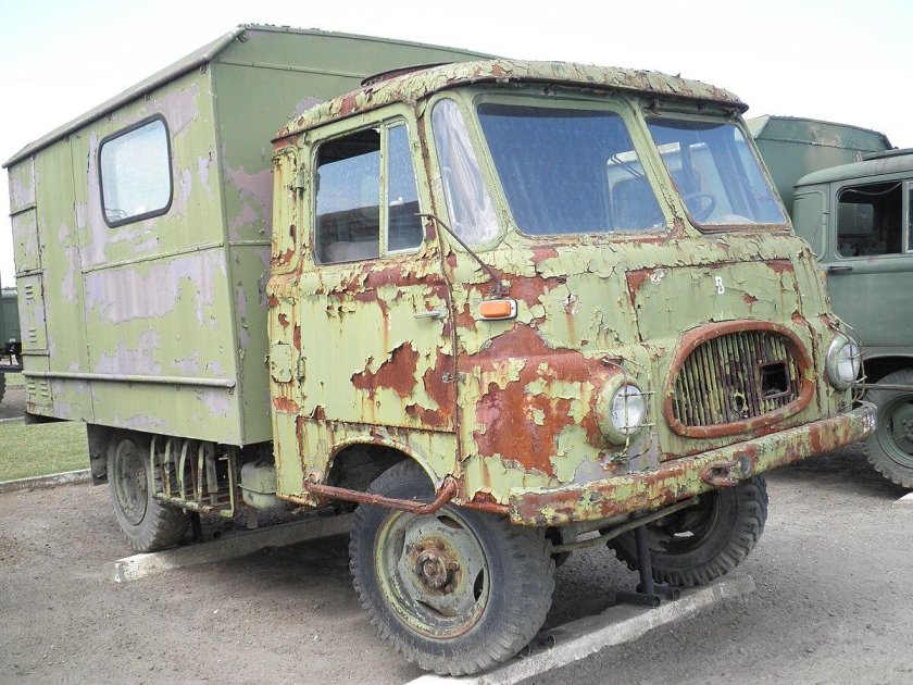 Робур ЛО 3000